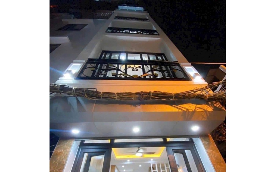 Bán nhà Riêng Tam Trinh, Lĩnh Nam DT 46m 5 Tầng. Mặt ngõ Thông, Kinh Doanh Phòng Khám Chỉ 6 tỷ 150
